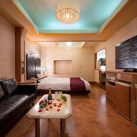 Hotel Mobilia (Adults Only) Tsurugashima 外观 照片
