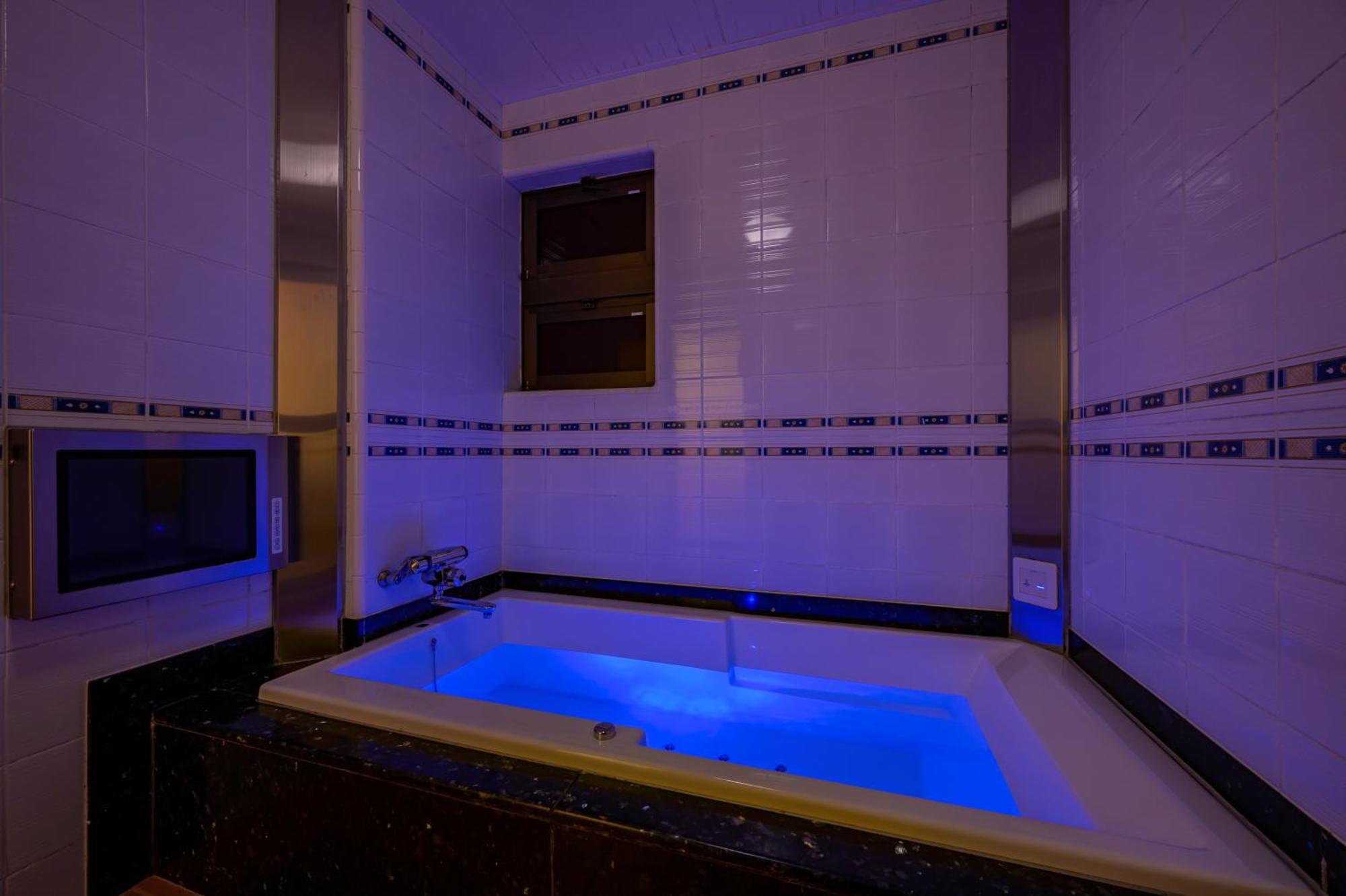 Hotel Mobilia (Adults Only) Tsurugashima 外观 照片