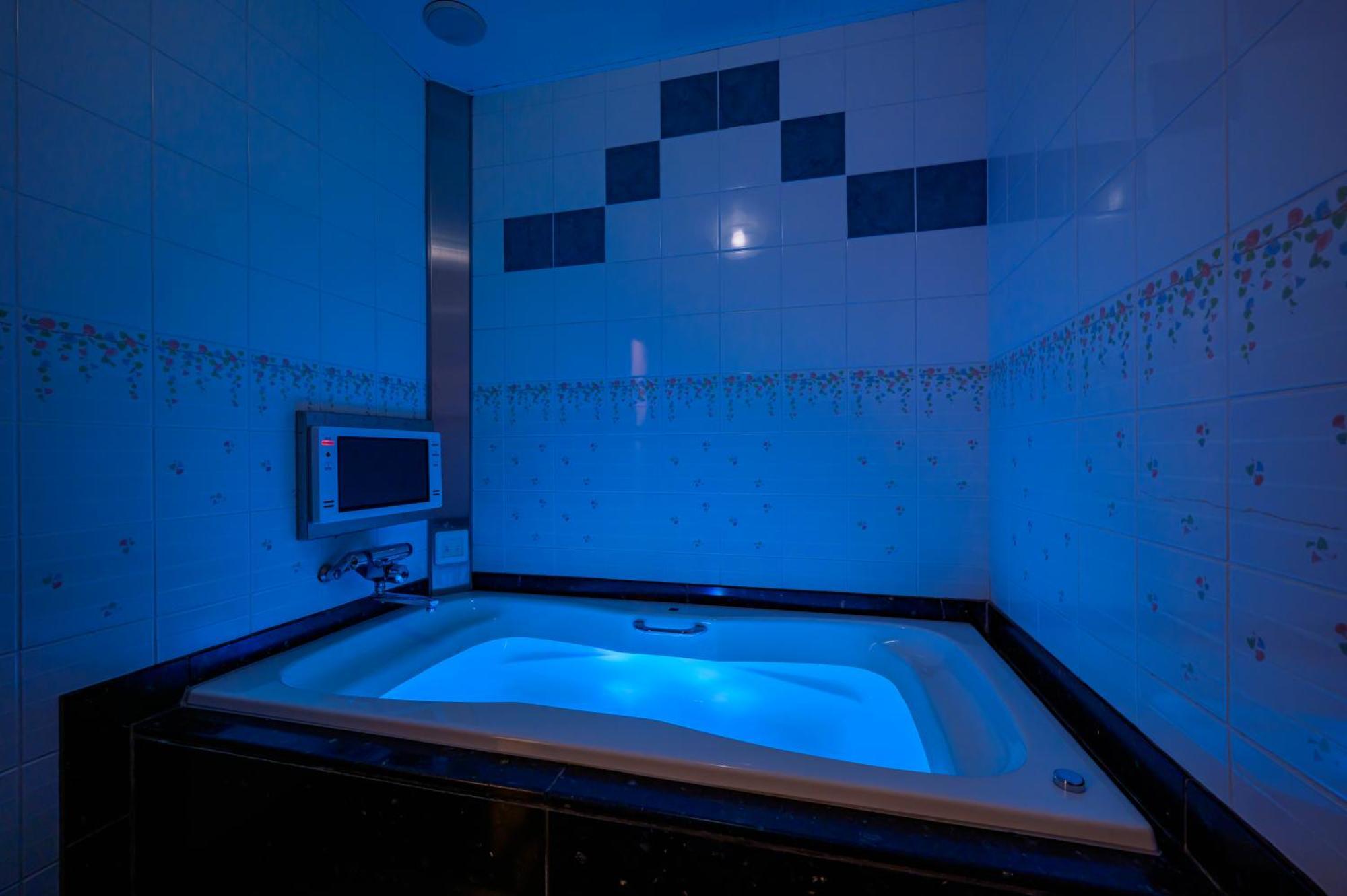 Hotel Mobilia (Adults Only) Tsurugashima 外观 照片