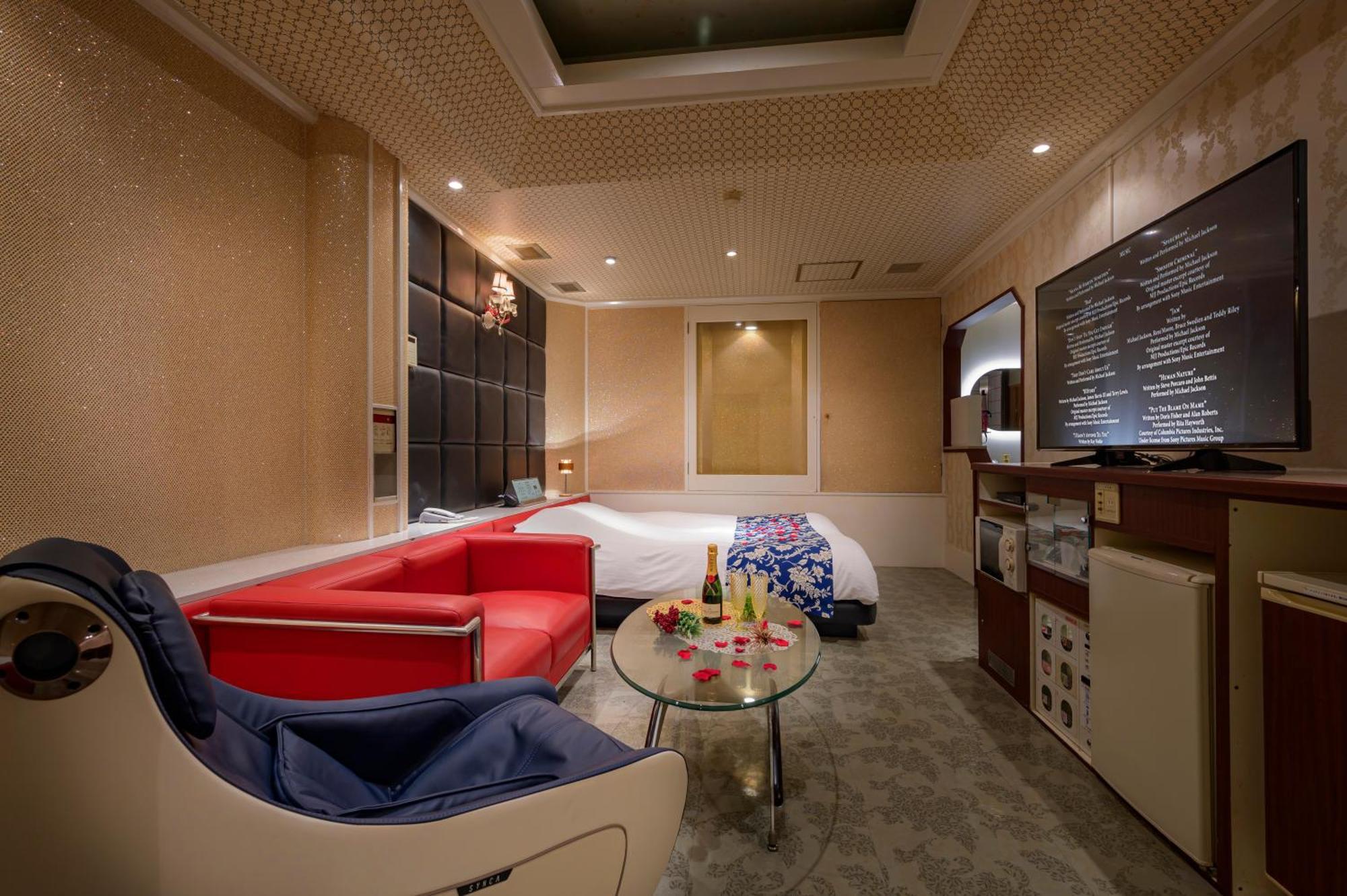 Hotel Mobilia (Adults Only) Tsurugashima 外观 照片