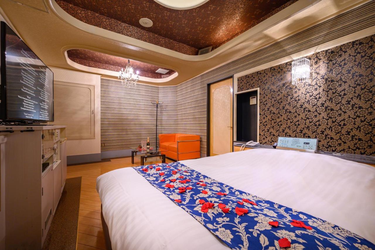 Hotel Mobilia (Adults Only) Tsurugashima 外观 照片